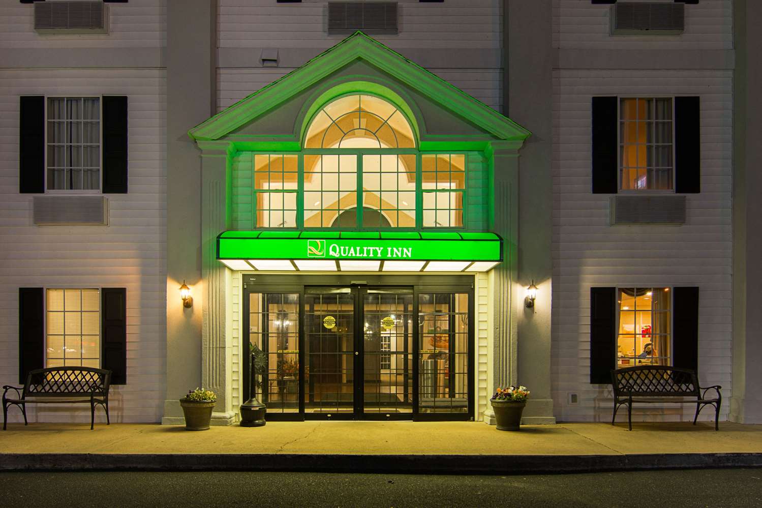 Hotel QUALITY INN CRESTVIEW