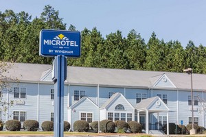 Hotel MICROTEL INN & SUITES BY WYNDHAM ATHENS