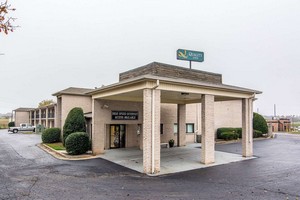 Hotel QUALITY INN OAKWOOD
