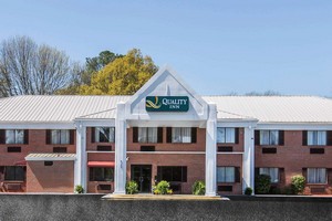 Hotel QUALITY INN CEDARTOWN