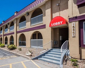 Hotel ECONO LODGE URBANDALE