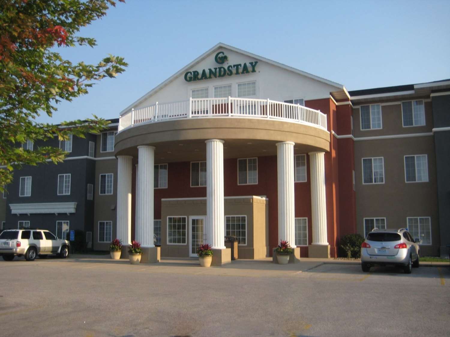 Hotel GRANDSTAY AMES
