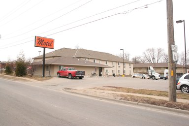 Hotel VILLAGE INN MOTEL