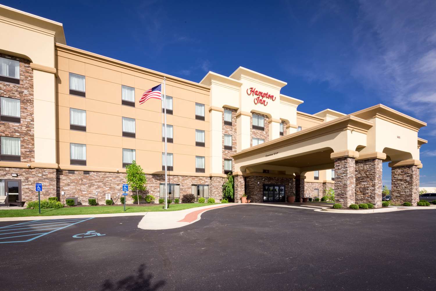 Hotel HAMPTON INN INDIANAPOLIS NW-ZIONSVILLE