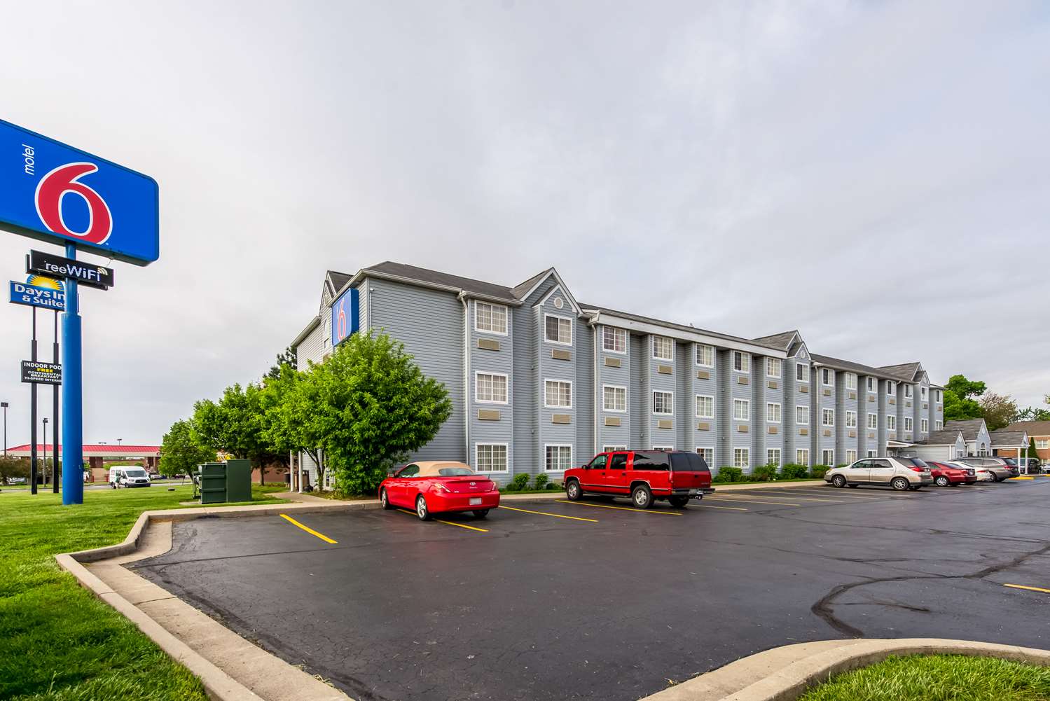 Hotel MOTEL 6 INDIANAPOLIS