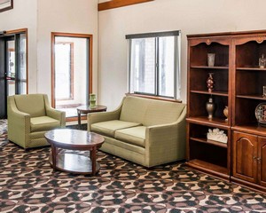 Hotel QUALITY INN & SUITES LEBANON