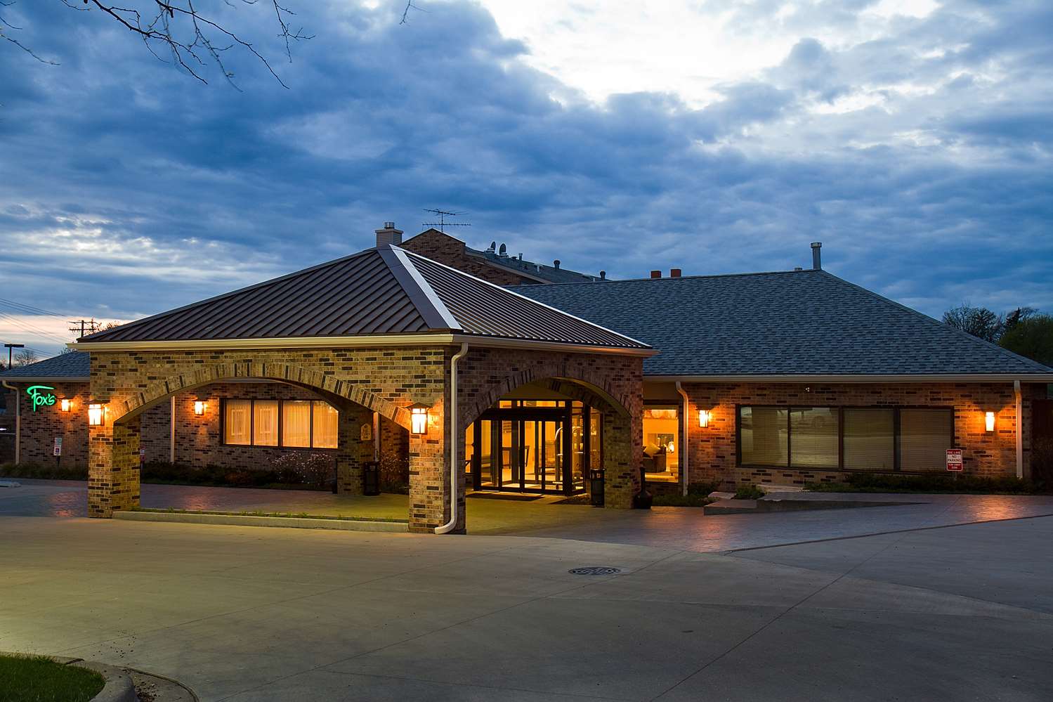 Hotel BEST WESTERN PLUS ANTIOCH HOTEL & SUITES