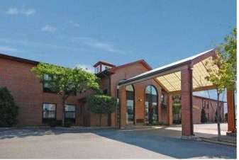 Hotel HOWARD JOHNSON WAUKEGAN GREAT LAKES
