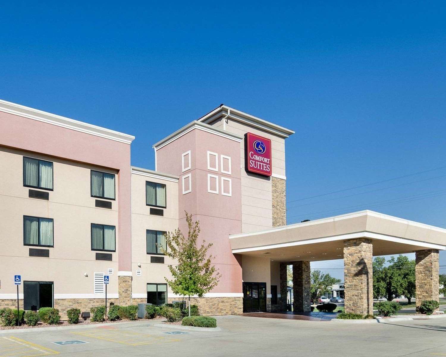 Hotel COMFORT SUITES TOPEKA