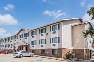 Hotel SUPER 8 MANHATTAN KS