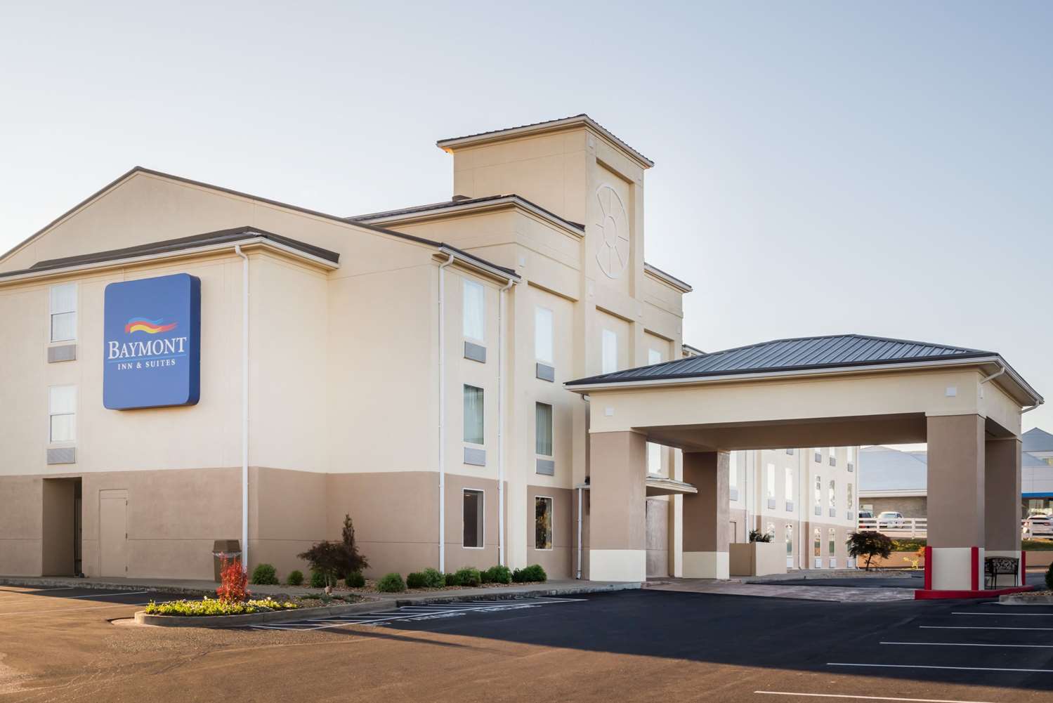 Hotel BAYMONT INN & SUITES GEORGETOWN