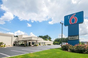 Hotel MOTEL 6 CONYERS