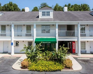 Hotel QUALITY INN CONYERS