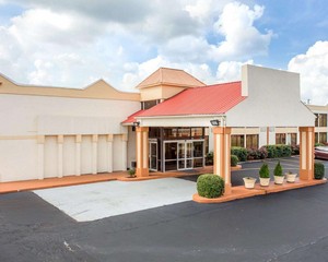 Hotel RODEWAY INN STONE MOUNTAIN