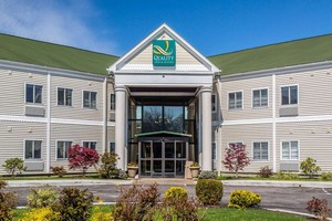 Hotel QUALITY INN & SUITES MIDDLETOWN - NEWPORT
