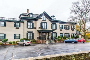 Hotel THE CARRIAGE HOUSE INN, AN ASCEND HOTEL COLLECTION MEMBER