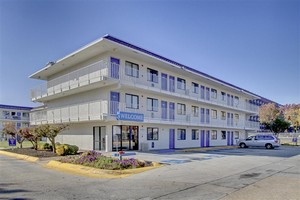 Hotel MOTEL 6 WASHINGTON DC CAPITOL