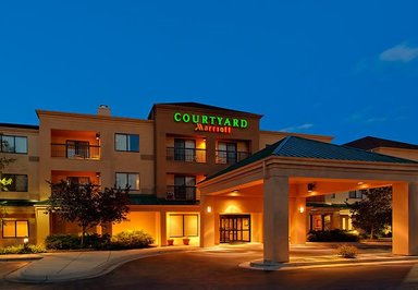 Hotel COURTYARD GRAND RAPIDS AIRPORT
