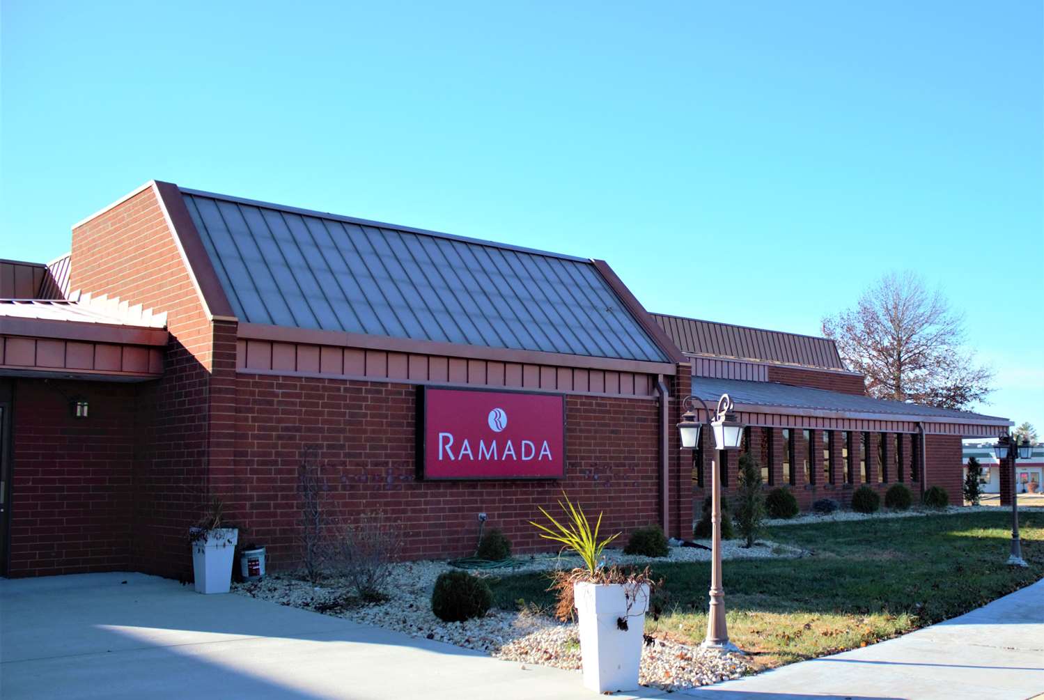 Hotel RAMADA WENTZVILLE