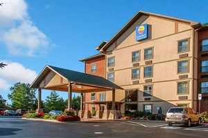 Hotel COMFORT INN & SUITES BRANSON CENTRAL