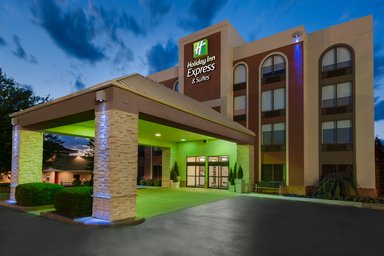 Hotel HOLIDAY INN EXPRESS & SUITES BENTONVILLE