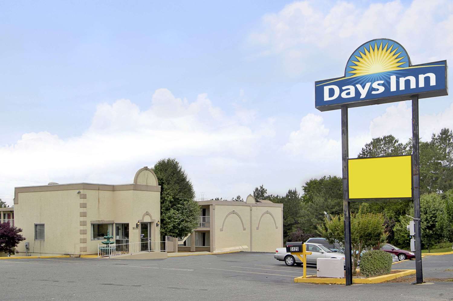 Hotel DAYS INN CONCORD