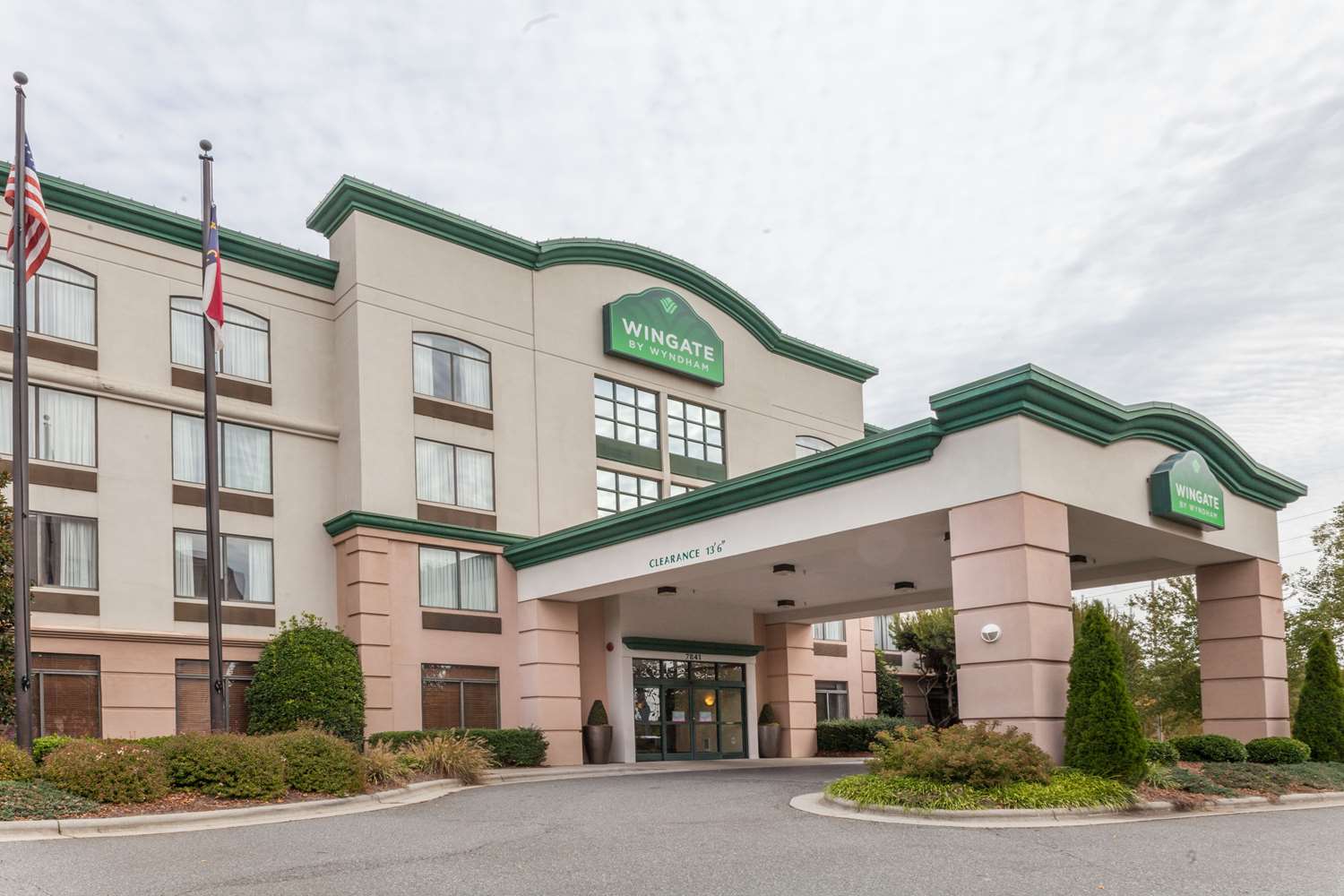 Hotel WINGATE BY WYNDHAM CHARLOTTE SPEEDWAY/CONCORD