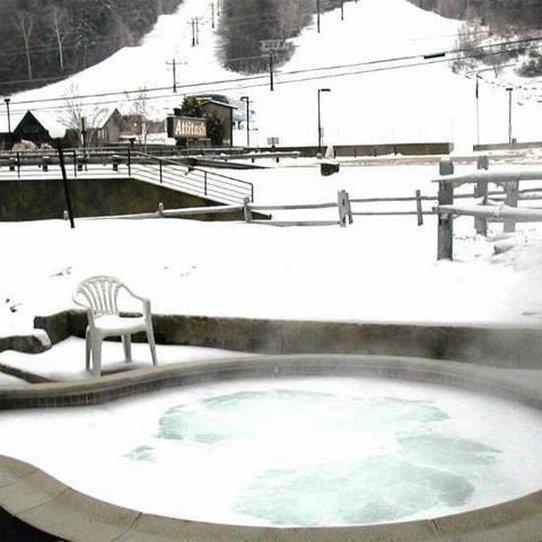 Hotel ATTITASH MOUNTAIN VILLAGE RESORT