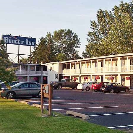 Hotel BUDGET INN SYRACUSE AIRPORT CI