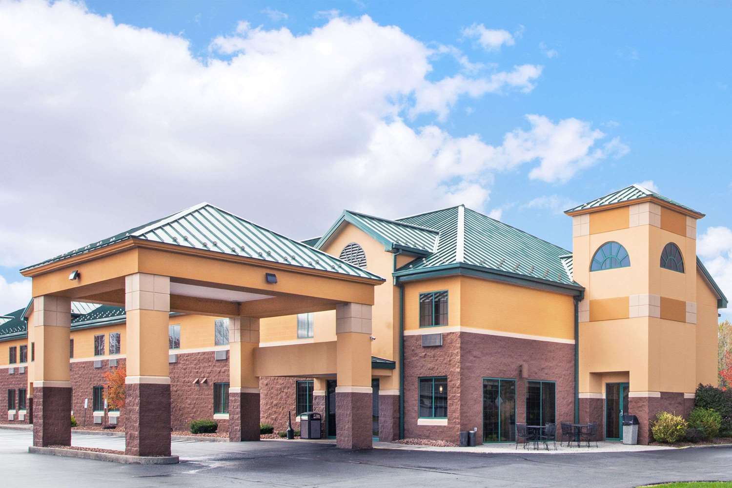 Hotel DAYS INN BREWERTON/ SYRACUSE NEAR ONEIDA LAKE