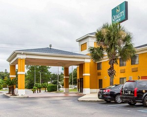 Hotel QUALITY INN SARALAND