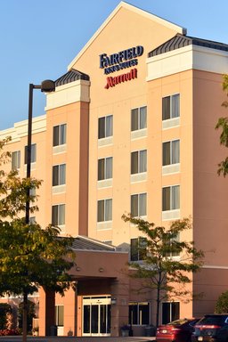 Hotel FAIRFIELD INN & SUITES CARLISLE