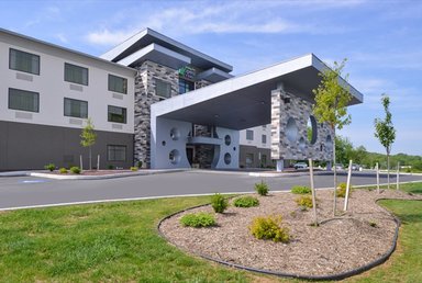 Hotel HOLIDAY INN EXPRESS & SUITES SHIPPENSBURG