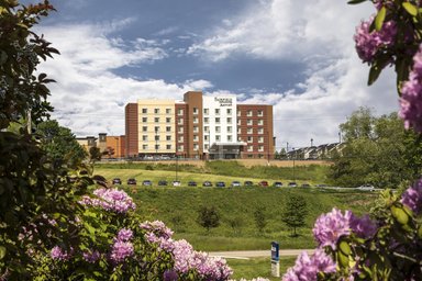 Hotel FAIRFIELD INN & SUITES PITTSBURGH NORTH/MCCANDLESS CROSSING