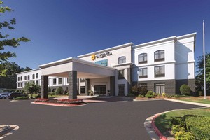Hotel LA QUINTA INN & SUITES KENNESAW