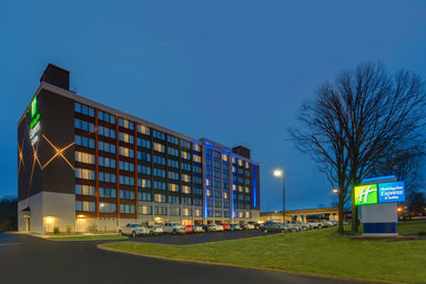 Hotel HOLIDAY INN EXPRESS & SUITES FT. WASHINGTON - PHILADELPHIA