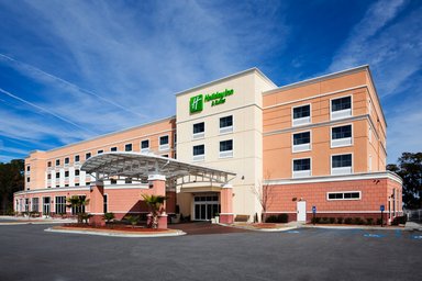 Hotel HOLIDAY INN & SUITES BEAUFORT @ HIGHWAY 21