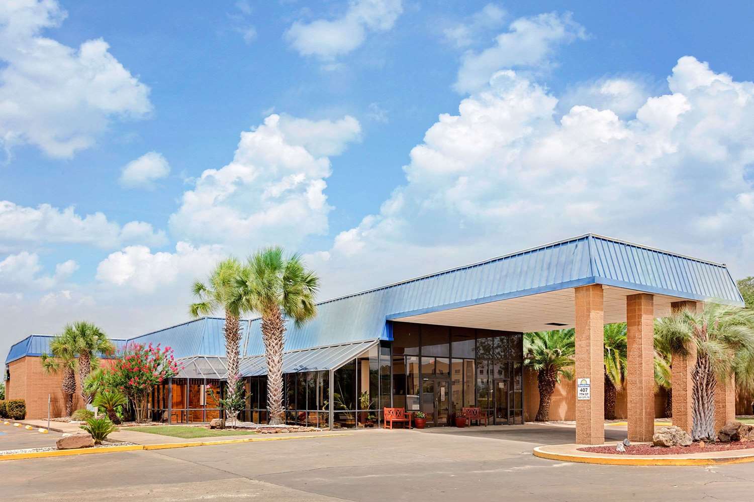 Hotel DAYS INN BY WYNDHAM BAY CITY