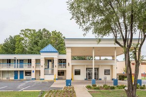 Hotel DAYS INN FREDERICKSBURG NORTH