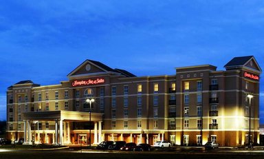 Hotel HAMPTON INN - SUITES FREDERICKSBURG-AT CELEBRATE VIRGINIA