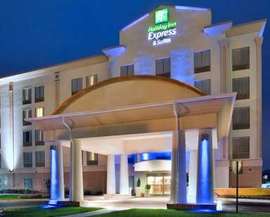 Hotel HOLIDAY INN EXPRESS & SUITES FREDERICKSBURG