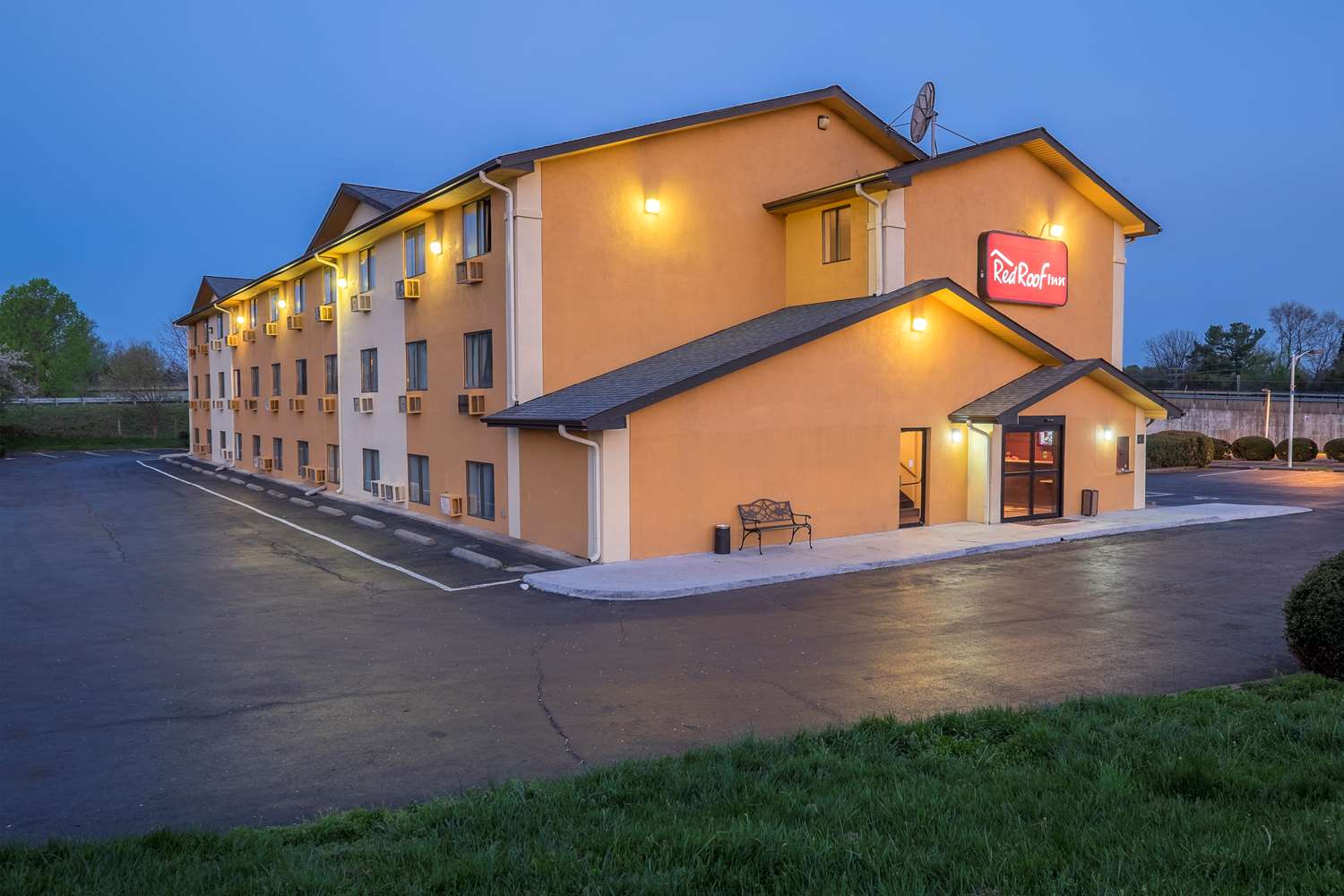 Hotel RED ROOF INN CULPEPER