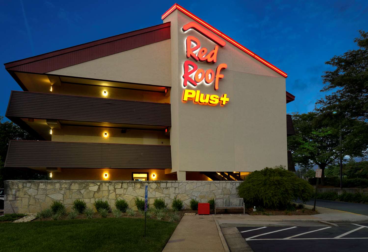 Hotel RED ROOF PLUS+ WASHINGTON DC-MANASSAS