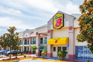 Hotel SUPER 8 BY WYNDHAM STAFFORD