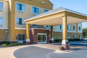 Hotel COMFORT INN AND SUITES STILLWATER