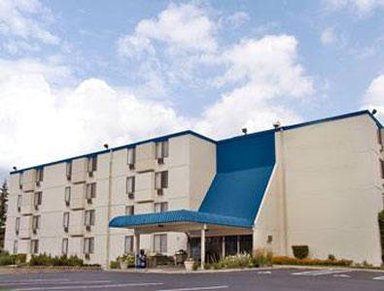 Hotel ROSEVILLE INN AND SUITES