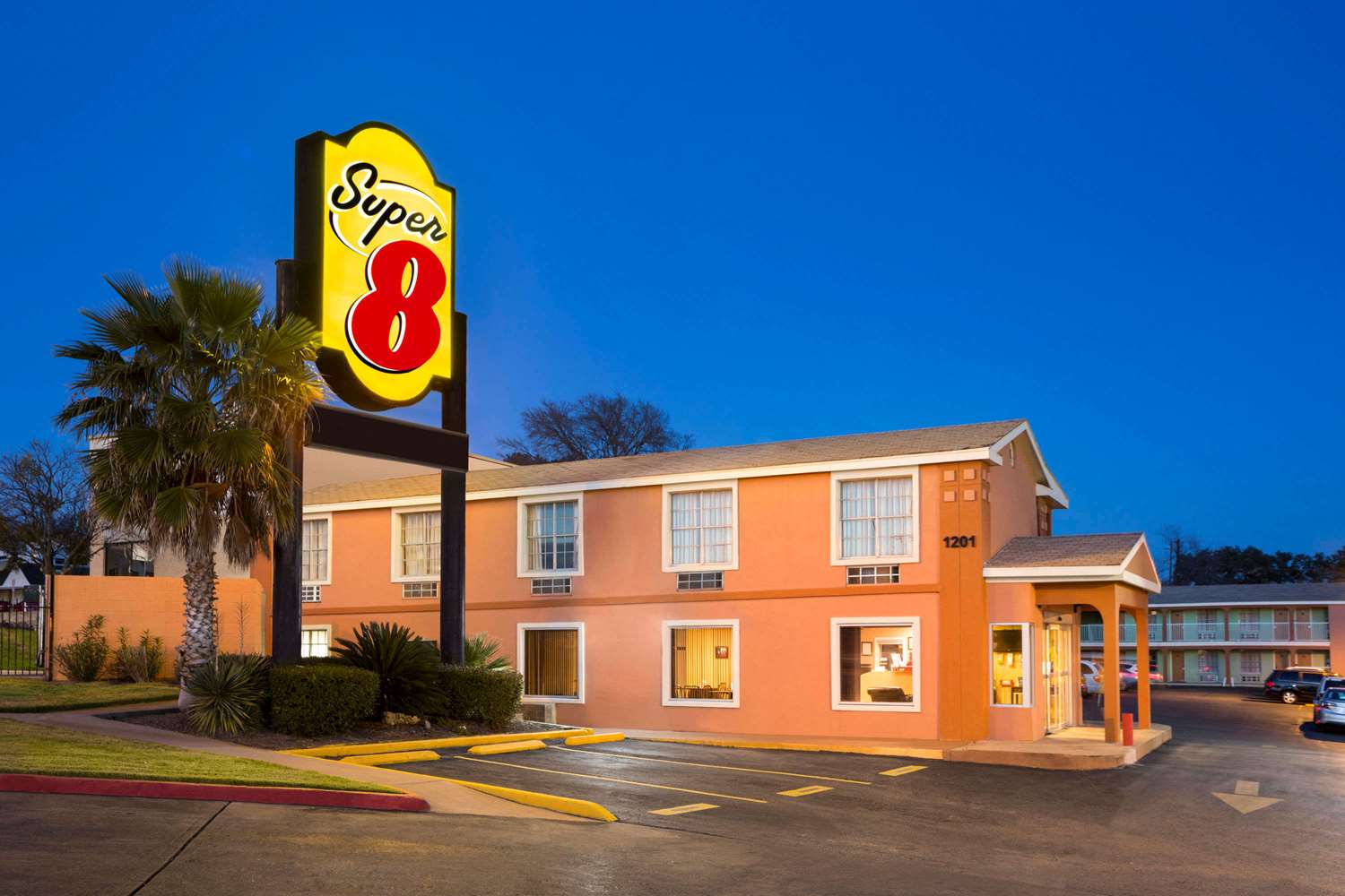 Hotel SUPER 8 AUSTIN DOWNTOWN/CAPITOL AREA