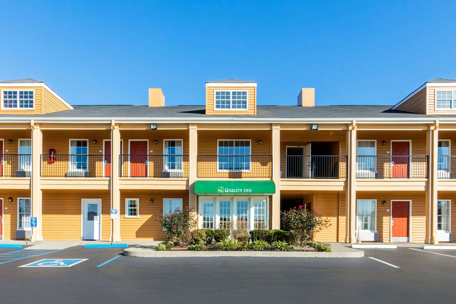 Hotel QUALITY INN ARAB