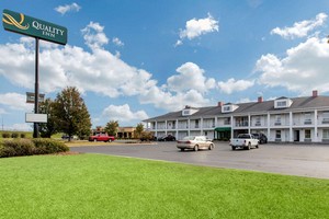 Hotel QUALITY INN SCOTTSBORO