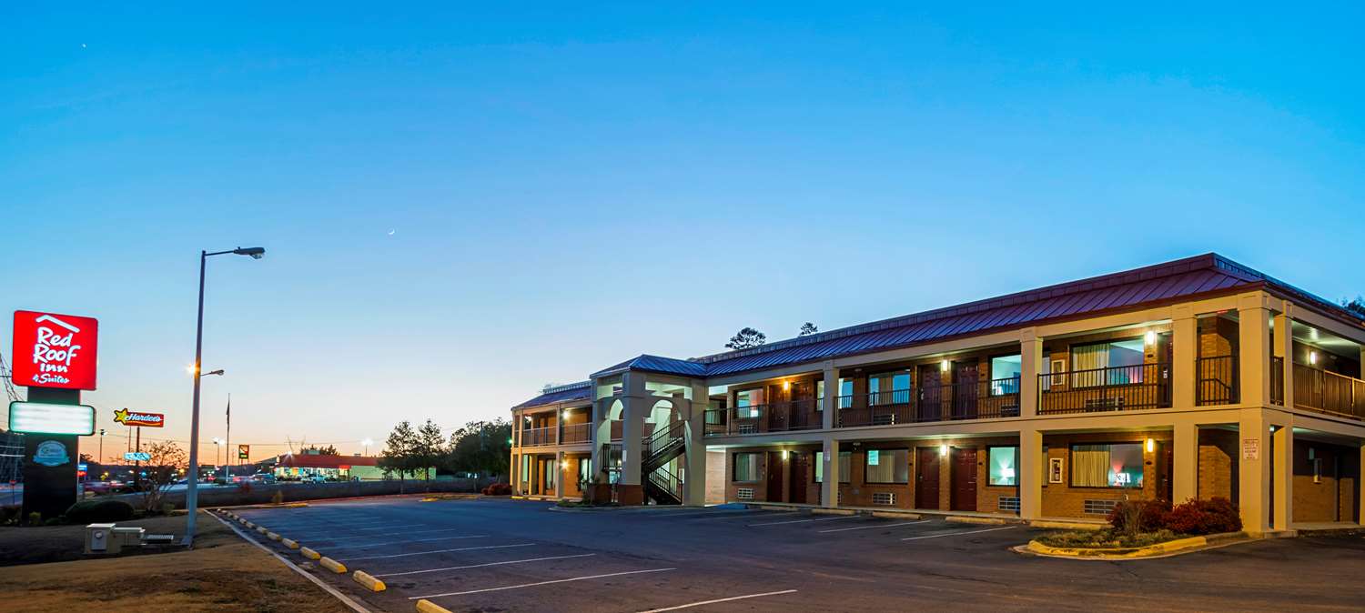 Hotel RED ROOF INN & SUITES SCOTTSBORO